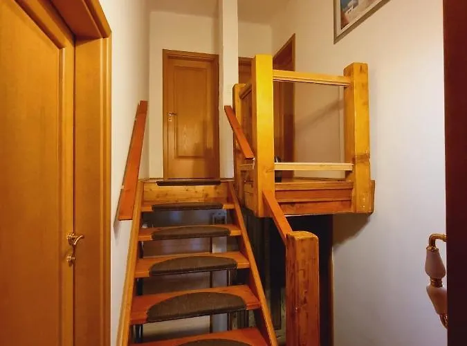 Semesterbostad Kuca Za Odmor Neli *