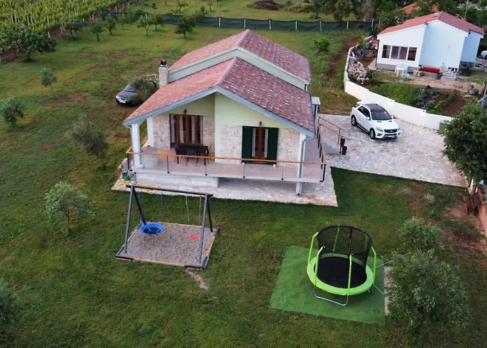 Kuca Za Odmor Neli بيت للعطل Sukošan
